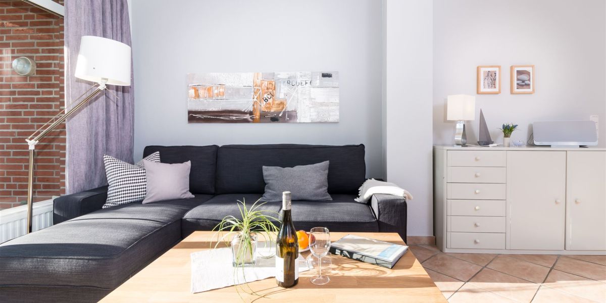 Couch (W2)