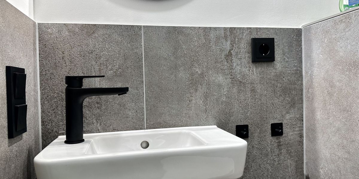 Hand-Waschbecken im 2023 neu gestalteten Gäste-WC in der Wohnung W6 im Gästehaus Christian-Westphal-Straße 60