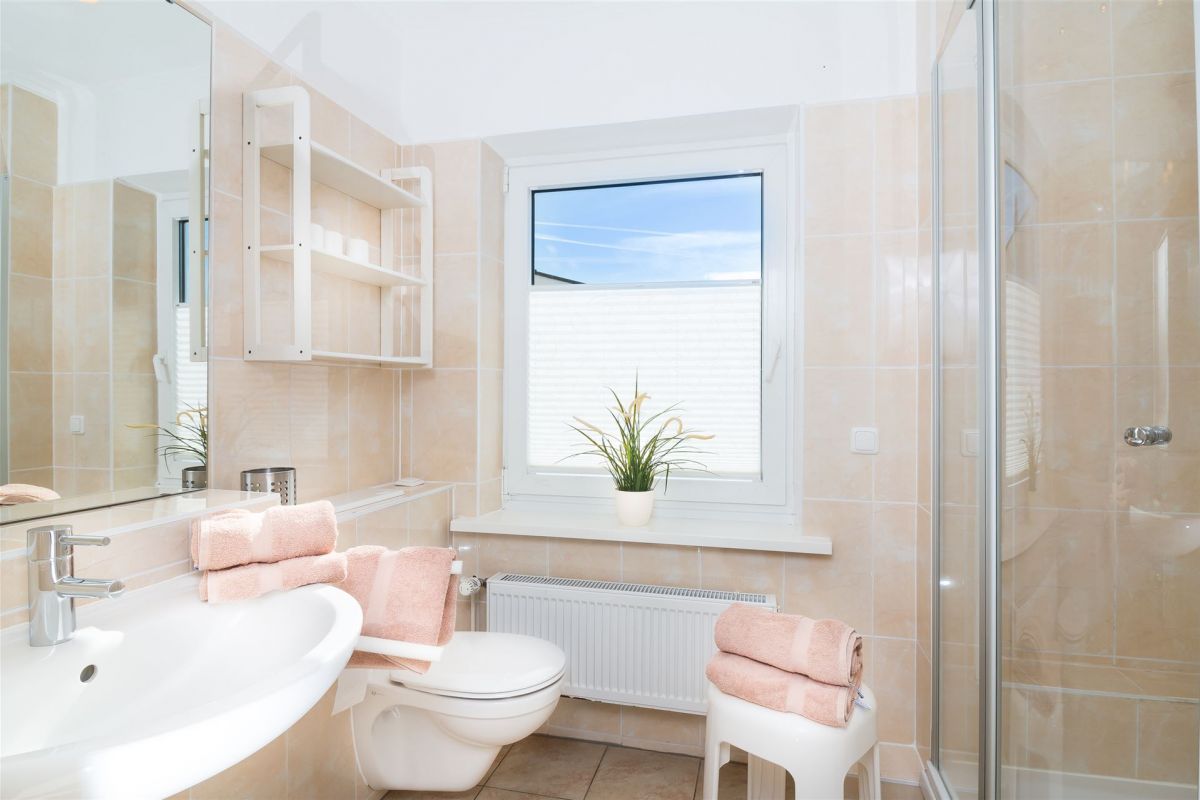 Badezimmer (M2)