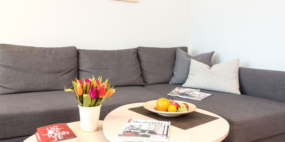 Couch (M2)