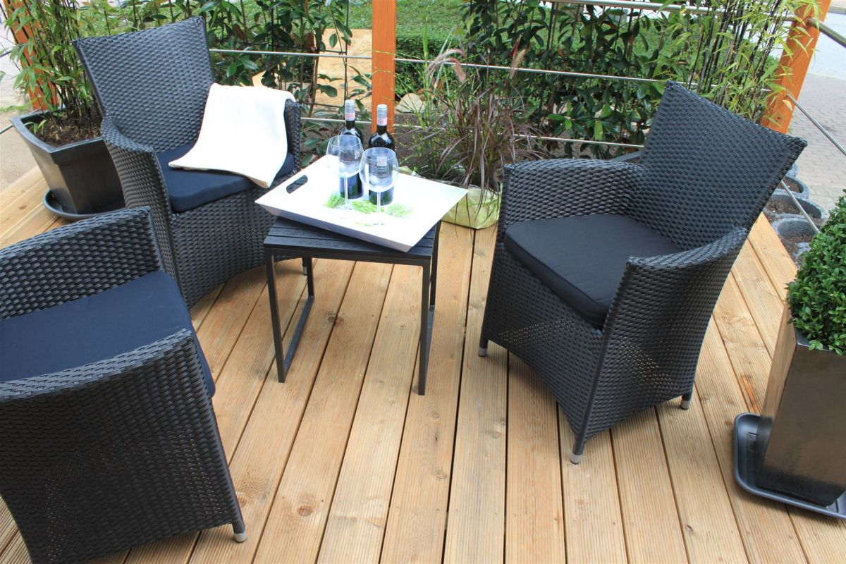Terrassenmöbel (L1)