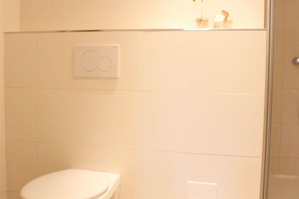 WC im Duschbad (L2)