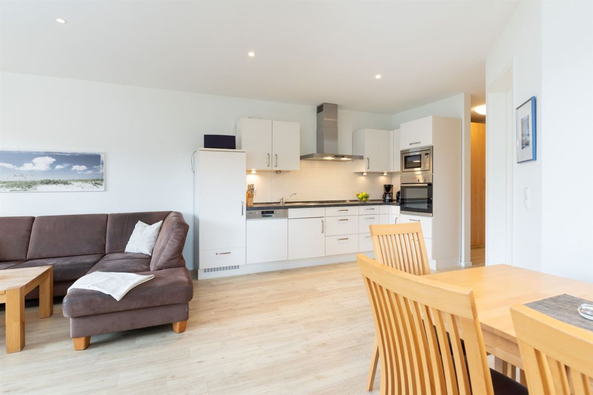 251022_L3_251022_L1_03