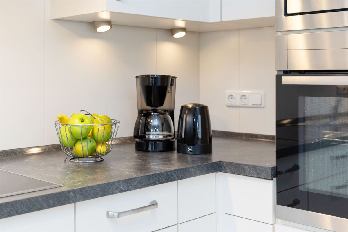 251022_L3_251022_L1_06